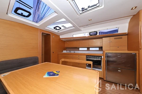 Dufour 460 GL - Yacht Charter Sailica