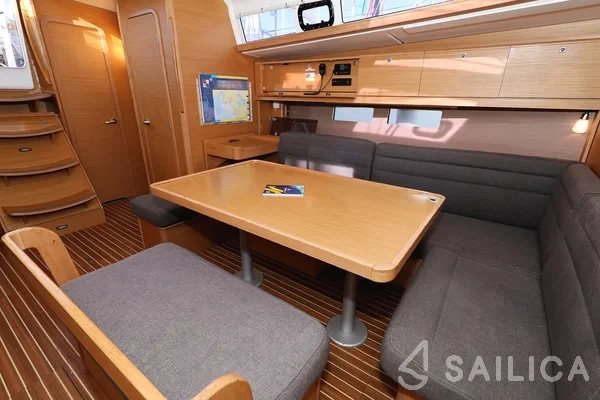 Dufour 460 GL - Yacht Charter Sailica