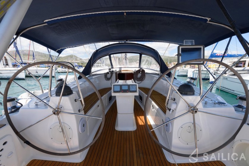 Bavaria 40 Cruiser - Yacht Charter Sailica