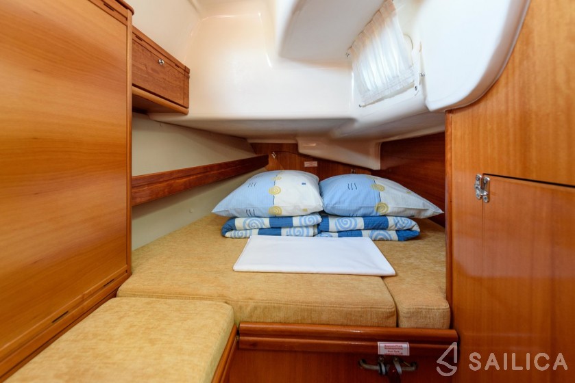 Bavaria 40 Cruiser - Yacht Charter Sailica