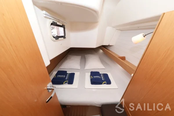 Bavaria 34 Cruiser - Yacht Charter Sailica