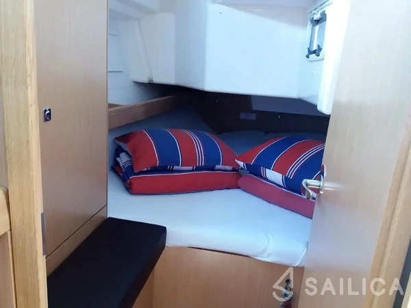 Bavaria 34 Cruiser - Yacht Charter Sailica