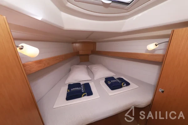 Bavaria 34 Cruiser - Yacht Charter Sailica