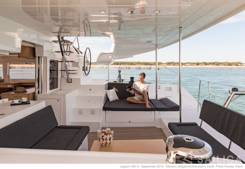 Lagoon 450 S - 4 + 2 cab. - Yacht Charter Sailica