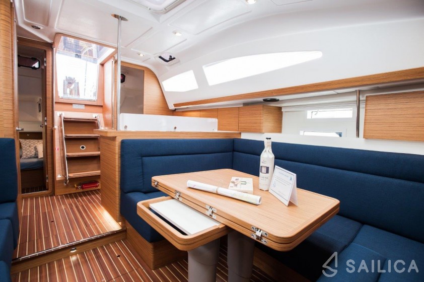 Elan Impression 40 - Yacht Charter Sailica