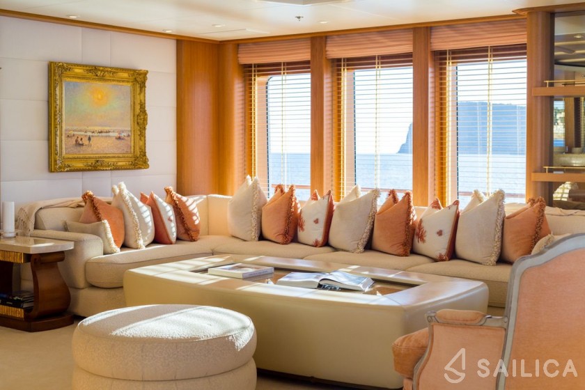 Feadship 213 - Yacht Charter Sailica