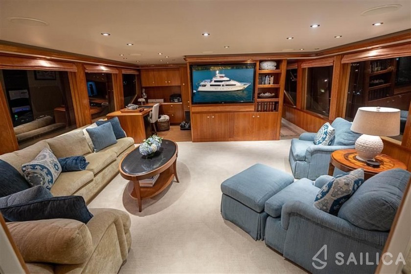 Westport 130 - Yacht Charter Sailica
