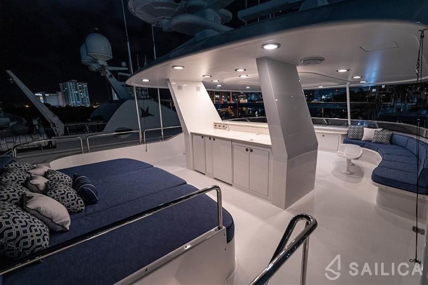 Westport 130 - Yacht Charter Sailica