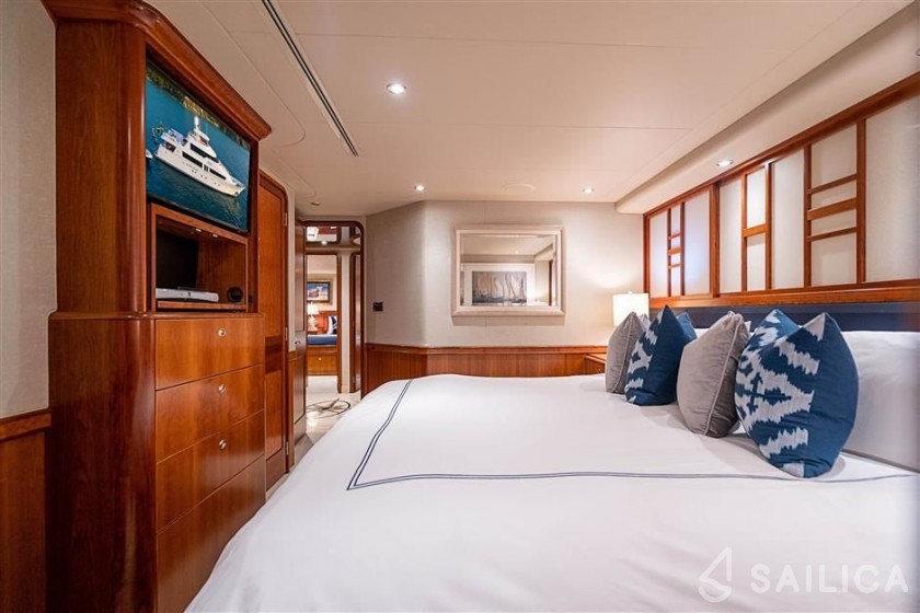 Westport 130 - Yacht Charter Sailica