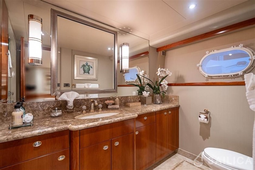 Westport 130 - Yacht Charter Sailica