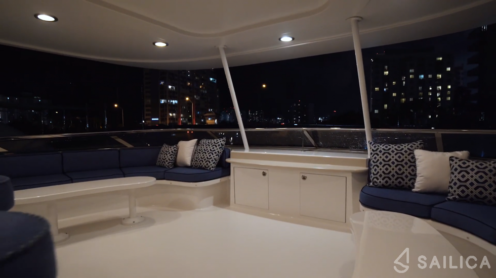 Westport 130 - Yacht Charter Sailica