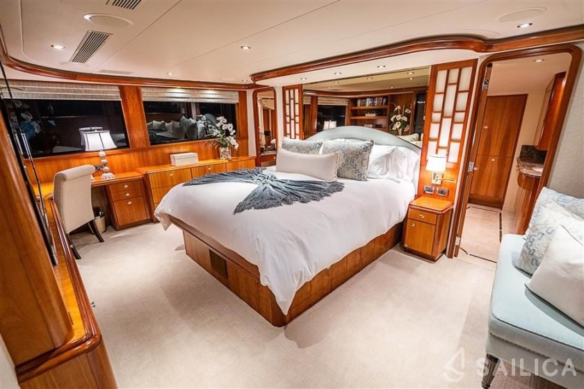 Westport 130 - Yacht Charter Sailica
