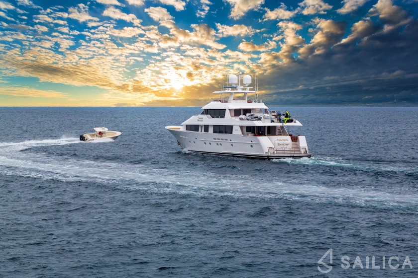 Westport 130 - Yacht Charter Sailica