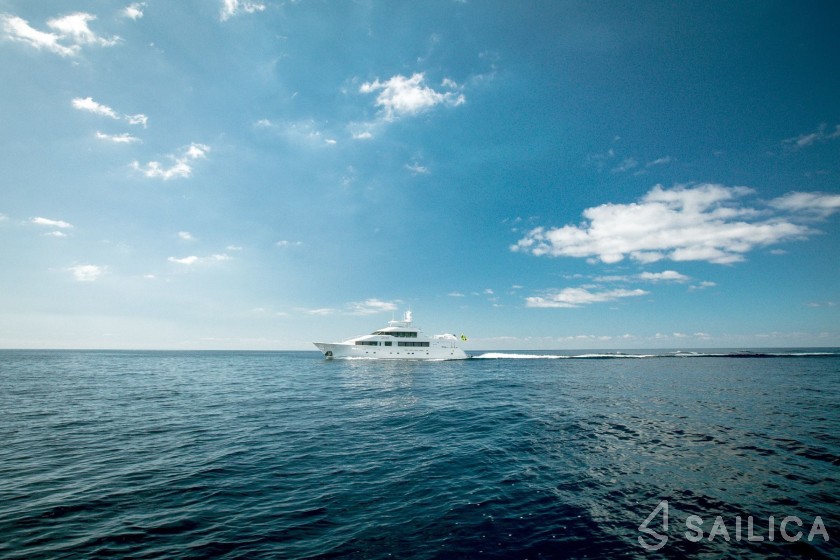 Westport 130 - Yacht Charter Sailica