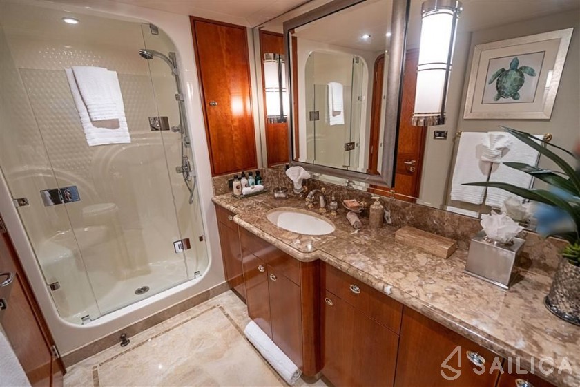 Westport 130 - Yacht Charter Sailica