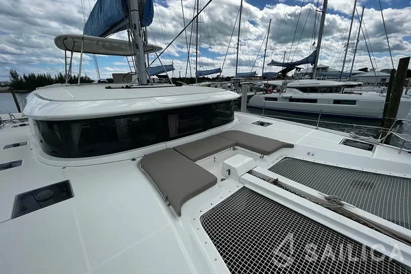 Lagoon 46  - Yacht Charter Sailica