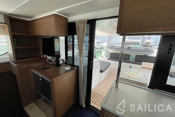 Lagoon 46  - Yacht Charter Sailica