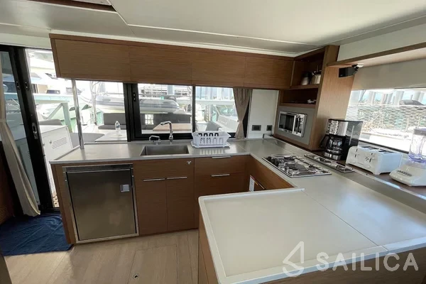 Lagoon 46  - Yacht Charter Sailica