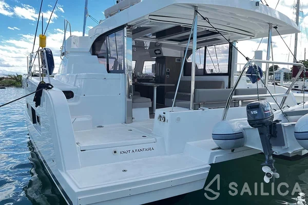 Bali Catspace - Yacht Charter Sailica