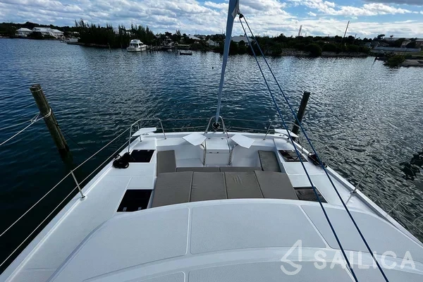 Bali Catspace - Yacht Charter Sailica
