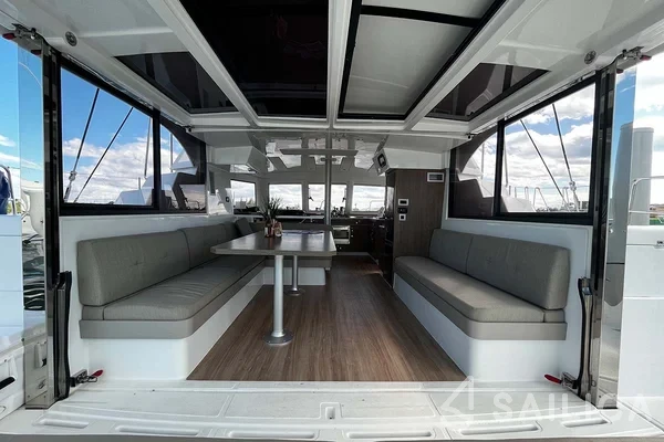 Bali Catspace - Yacht Charter Sailica