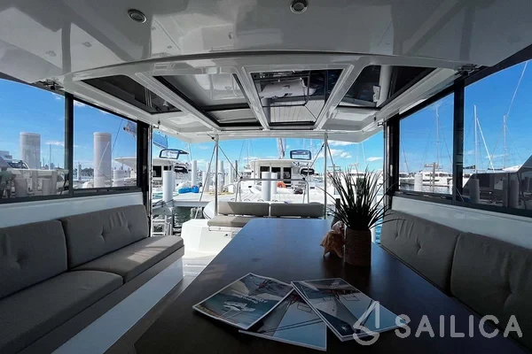 Bali Catspace - Yacht Charter Sailica