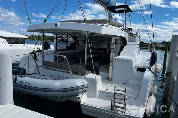 Bali Catspace - Yacht Charter Sailica