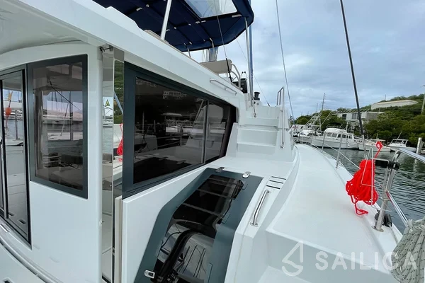 Bali 4.8  - Yacht Charter Sailica