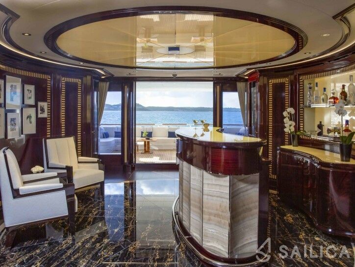Feadship 198 - Yacht Charter Sailica