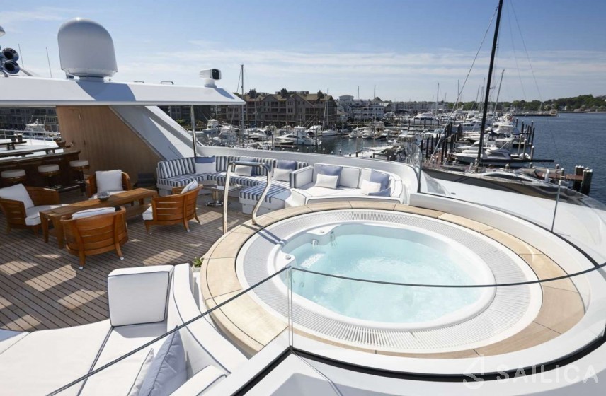 Feadship 198 - Yacht Charter Sailica