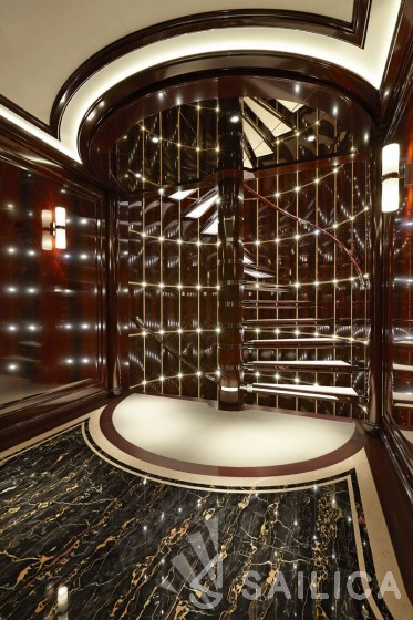 Feadship 198 - Yacht Charter Sailica