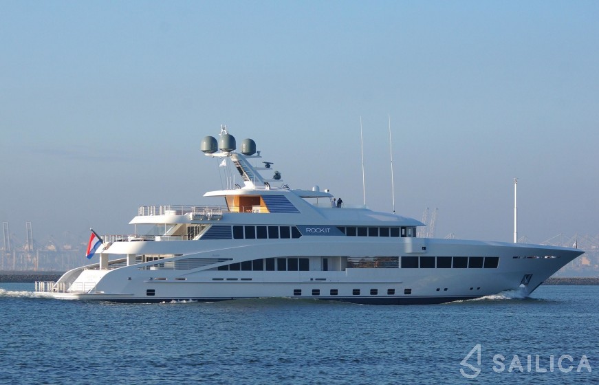 Feadship 198 - Yacht Charter Sailica