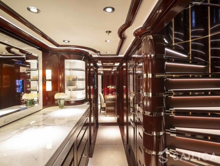 Feadship 198 - Yacht Charter Sailica