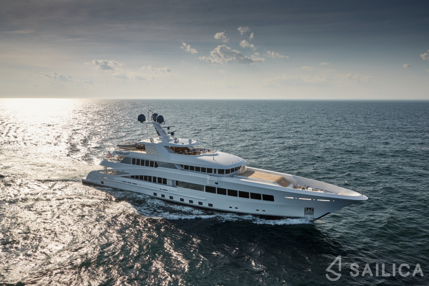 Feadship 198 - Yacht Charter Sailica