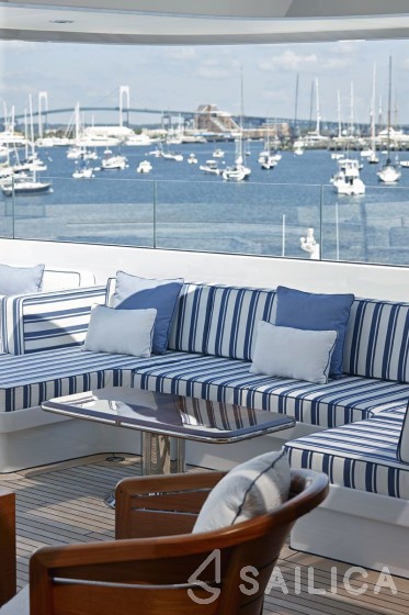 Feadship 198 - Yacht Charter Sailica