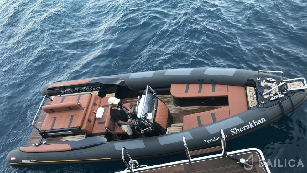 Vuyk en Zonen 70 - Yacht Charter Sailica