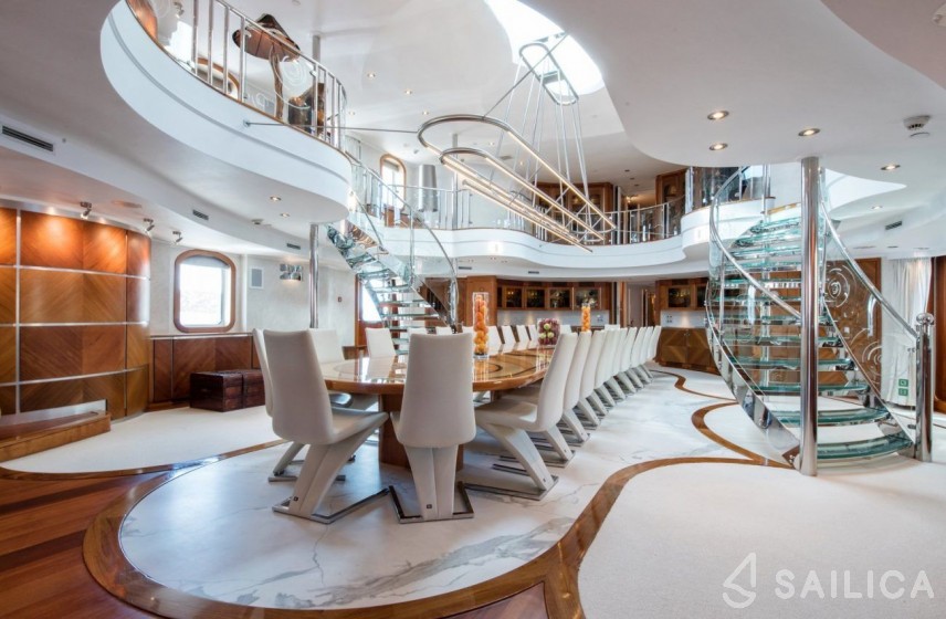 Vuyk en Zonen 70 - Yacht Charter Sailica