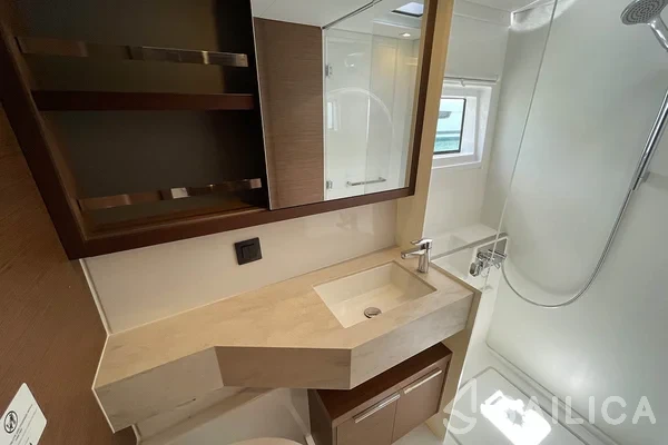 Lagoon 46  - Yacht Charter Sailica