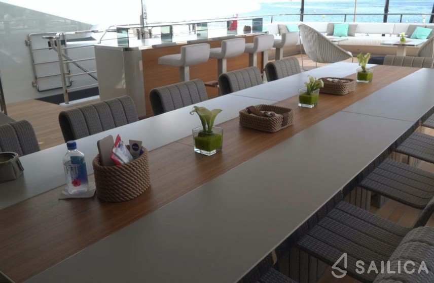 Rossinavi 164 - Yacht Charter Sailica