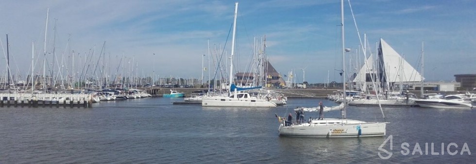 Sun Odyssey 440 - Yacht Charter Sailica