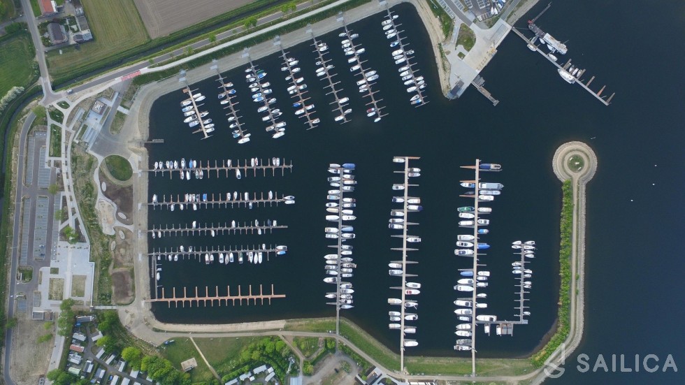 La Mare Apart XL - Yacht Charter Sailica