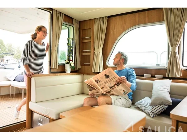 Linssen Grand Sturdy 40.0 Sedan - Yacht Charter Sailica