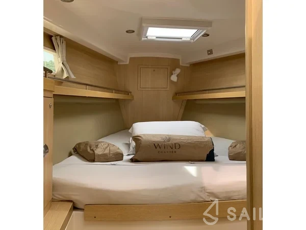 Delta 41 - Yacht Charter Sailica