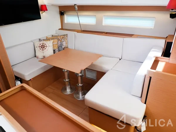 Sun Odyssey 490 - Yacht Charter Sailica