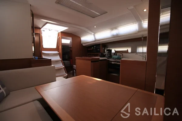 Sun Odyssey 440 - Yacht Charter Sailica