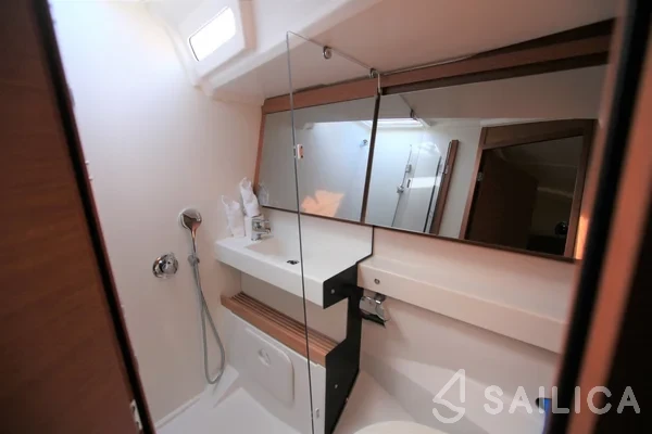 Sun Odyssey 440 - Yacht Charter Sailica
