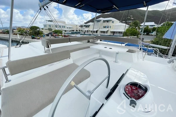 Bali 4.8  - Yacht Charter Sailica