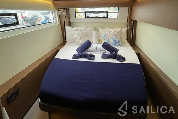 Lagoon 50 - Yacht Charter Sailica