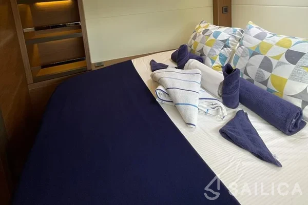 Lagoon 50 - Yacht Charter Sailica