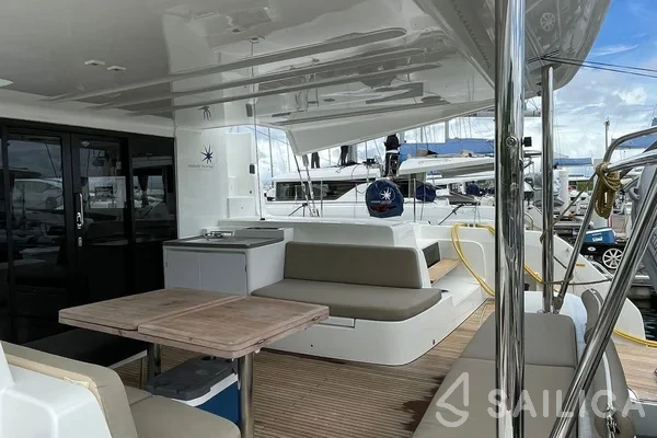 Lagoon 50 - Yacht Charter Sailica